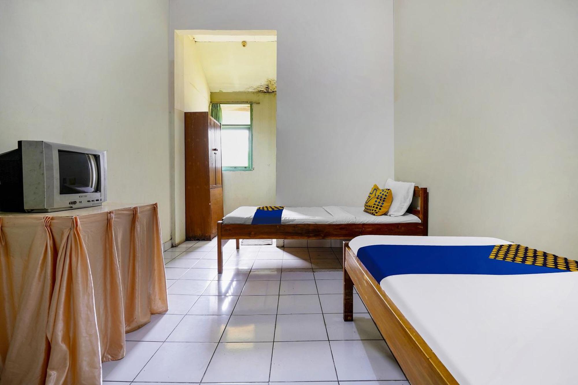 Spot On 91064 Wisma Lec Syariah Garut Zewnętrze zdjęcie