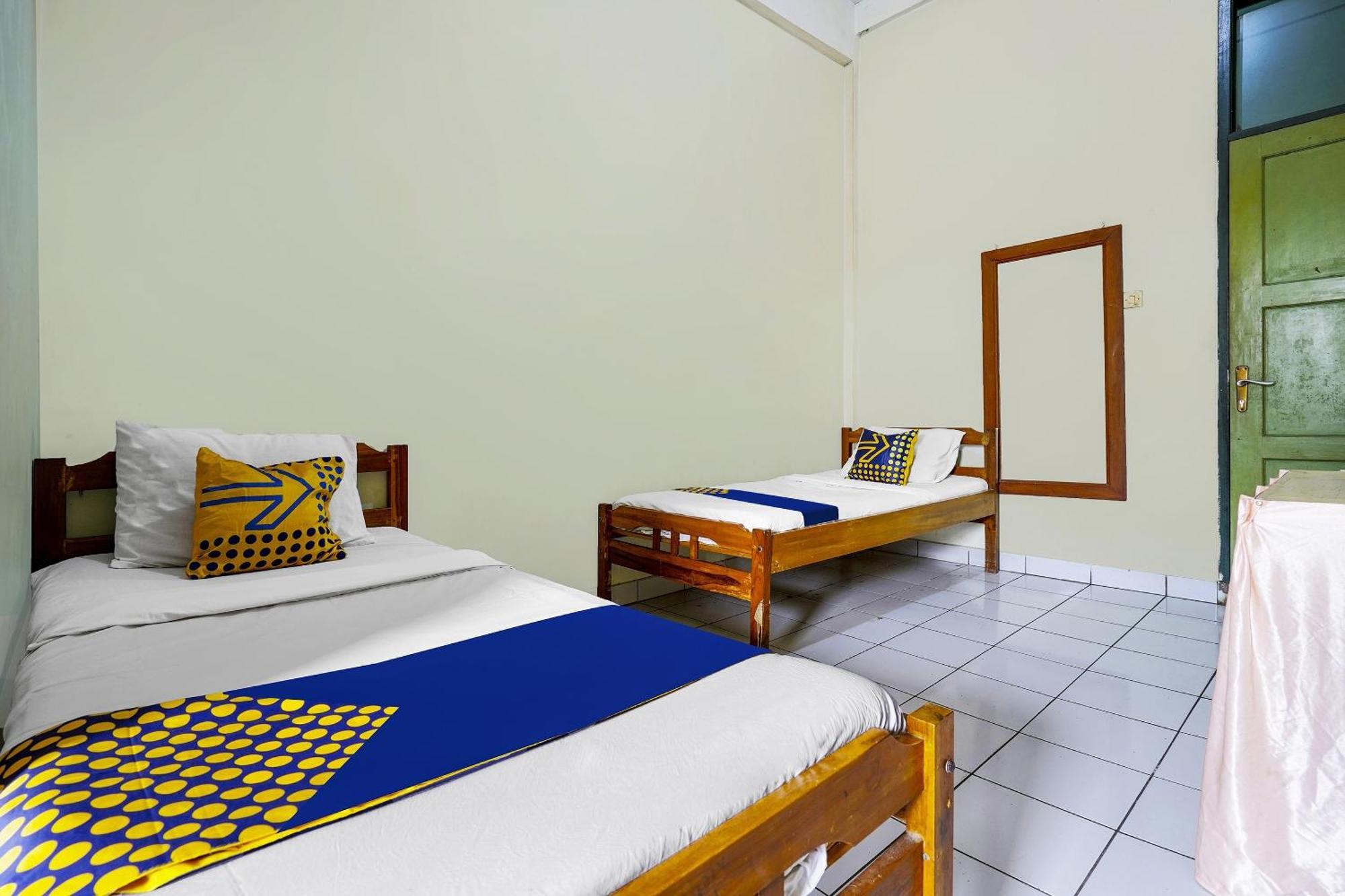 Spot On 91064 Wisma Lec Syariah Garut Zewnętrze zdjęcie