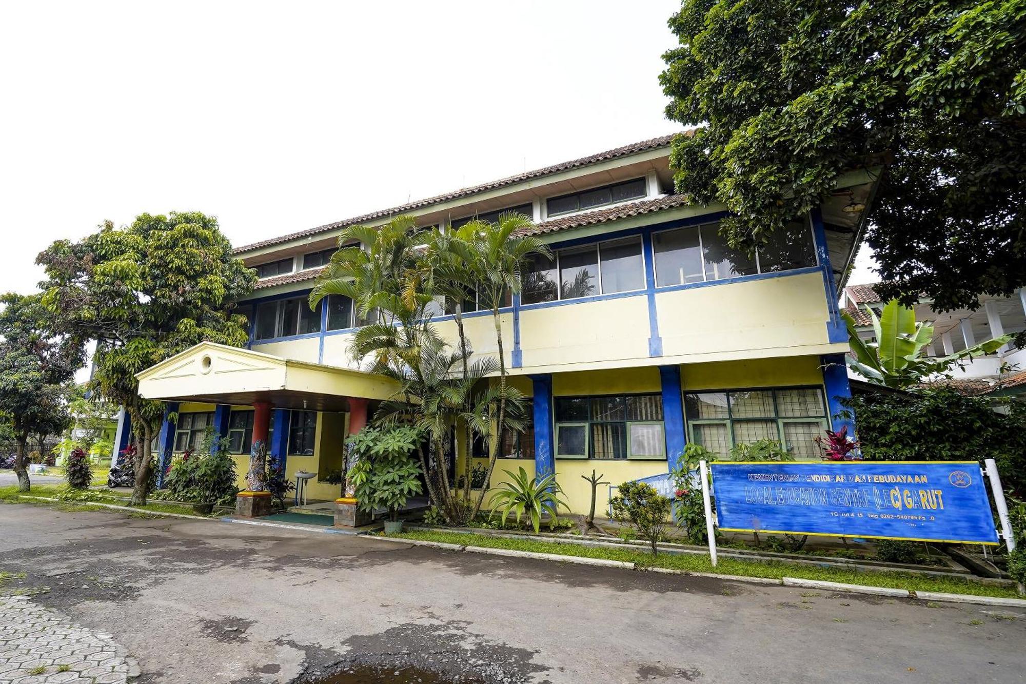 Spot On 91064 Wisma Lec Syariah Garut Zewnętrze zdjęcie